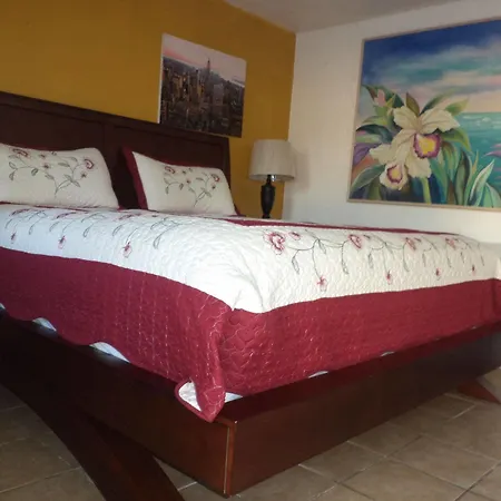 Glades Motel - Naples
